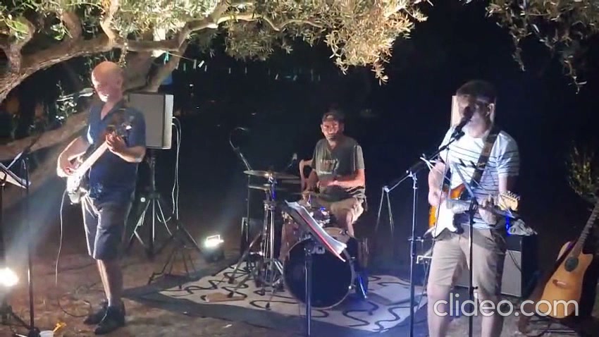 Miniature de So Lonely — Fete de la musique